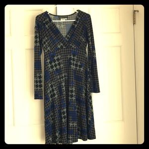 Gray, black and blue long sleeve dress